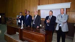 رئيس جامعة سوهاج يطمئن علي سير العمل وانتظام العملية التعليمية بكلية التربية 