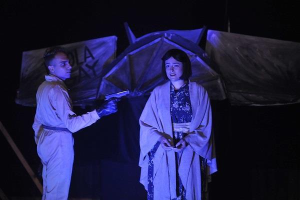 ندوة نقدية: "إينولا" عرض مسرحي يمثل لحظة فارقة في تاريخ إنسانيتنا