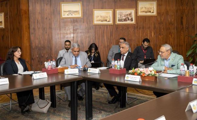 جامعة طنطا.. المركز الجامعي للتطوير المهني ينظم مائدة مستديرة لأصحاب الأعمال