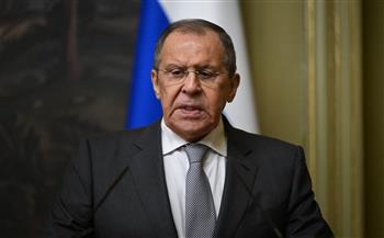   لافروف: روسيا تأمل أن يلتزم الجميع بإقامة دولة فلسطين