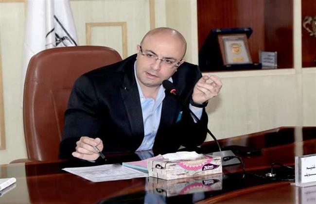 محافظ بني سويف يتابع مستجدات الموقف التنفيذي  وسير العمل بمشروع تأهيل وتبطين الترع 