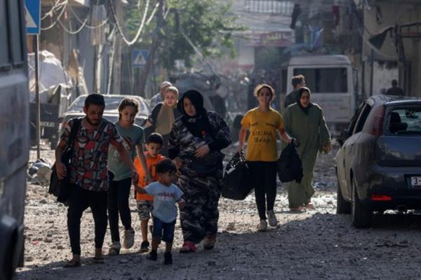 الأونروا: أكثر من 340 ألف فلسطيني نزحوا في قطاع غزة والملاجئ مكتظة