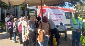   العديد من الجمعيات الخيرية تطلق حملات للتبرع بالدم لصالح أشقائنا الفلسطينيين بغزة.. صور