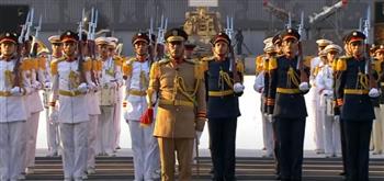   الرئيس السيسى يشاهد عروضًا عسكرية بمناسبة مرور 50 عامًا على حرب أكتوبر