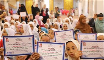 وزير الأوقاف ومحافظ الوادي الجديد يكرمان حفظة القرآن الكريم