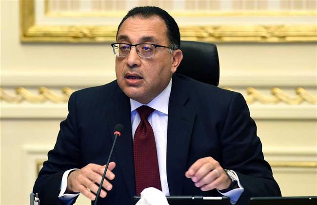 رئيس الوزراء يتفقد مجمع خدمات صناعي ببورسعيد 