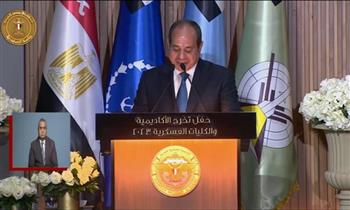   الرئيس السيسي: على المصريين ضرورة التيقظ للتحديات المتواجدة فى المنطقة