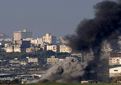 متحدث الدفاع المدني الفلسطيني يبكي على الهواء.. ويستغيث: "نتعرض لإبادة جماعية" (فيديو)
