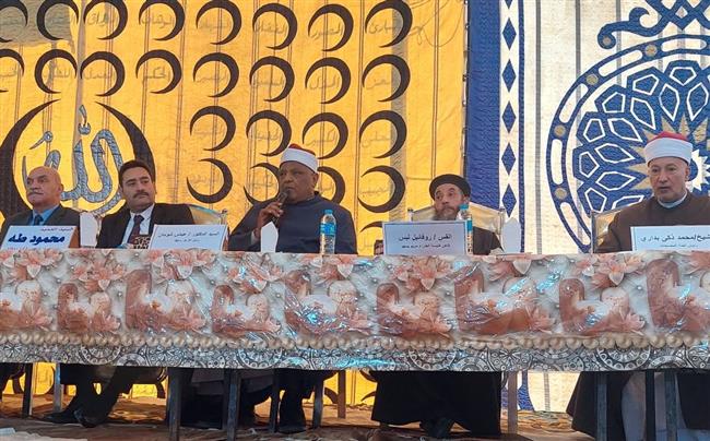 الأزهر والأجهزة التنفيذية ينهون خصومة ثأرية بين أبناء عائلة العضايمة بسوهاج