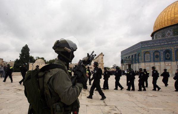 صحيفتان سعوديتان: المملكة تقف إلى جانب الشعب الفلسطيني لنيل حقوقه المشروعة