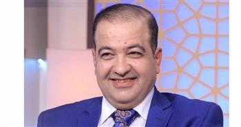 استشاري طب الأطفال يحذر الامهات من إعطاء الأطفال الأدوية بهذه الطريقة 