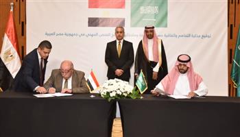   وزير العمل ونظيره السعودي يشهدان توقيع اتفاقية تشغيل برنامج الفحص المهني بين البلدين