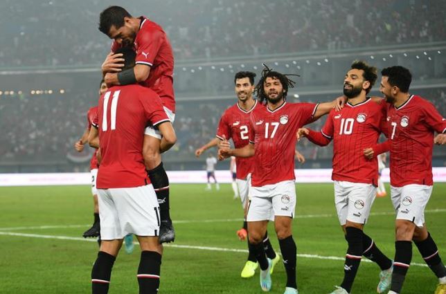 وصول بعثة منتخب مصر لمطار القاهرة بعد ختام معسكر الإمارات