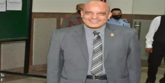 رئيس جامعة أسوان يصدر قرارات جديدة لكلية الطب 