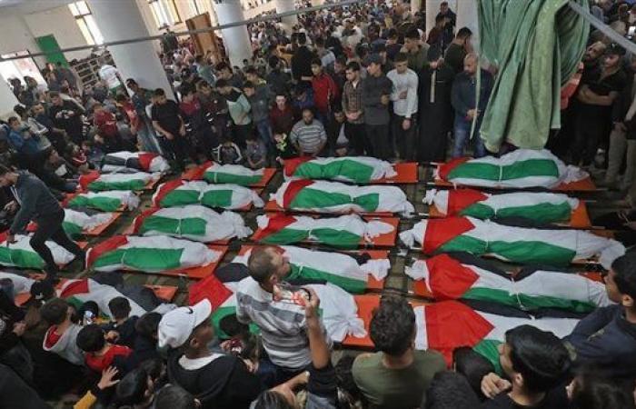 حداد عام في فلسطين وتنكيس الأعلام على أرواح شهداء مجزرة المعمداني وجميع الشهداء