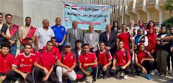 رئيس جامعة طنطا يتفقد حملة التبرع بالدم دعما للأشقاء الفلسطنيين 