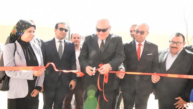 الداودي يفتتح وحدة طب الأسرة بمدينة قنا الجديدة 