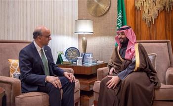   ولي العهد السعودي ورئيس وزراء سنغافورة يبحثان المستجدات الإقليمية والدولية
