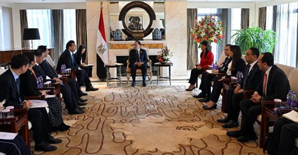 مدبولي يلتقي رئيس الوكالة الصينية للتعاون الإنمائي الدولي "سيدكا"
