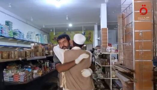 متاجر درنة تزيل أنقاض العاصفة دانيال.. «دعوة لاستعادة الحياة» 