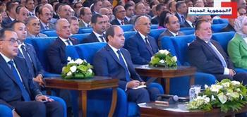 السيسي يشهد جلسة "العدالة الاجتماعية والصحة " ضمن فعاليات مؤتمر "حكاية وطن"