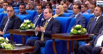 الرئيس السيسي يوجه بتسهيل إجراءات رعاية الأطفال: وجود الطفل وسط أسرة أفضل له