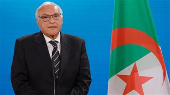   مراسلة "القاهرة الإخبارية": وزير الخارجية الجزائري يتجه للنيجر لحل الأزمة الراهنة سلميا
