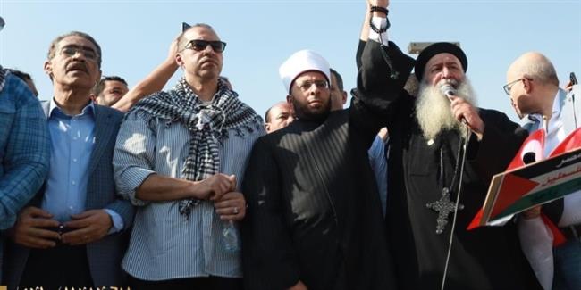 الحوار الوطني ينظم وقفة لتأييد القيادة السياسية في القضية الفلسطينية