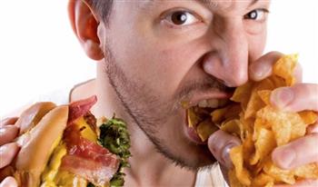   دراسة: تكشف أسباب الانجذاب للأطعمة الدسمة 