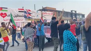 توافد المتظاهرين بمنطقة الإستاد في محافظة الغربية.. فيديو
