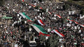   تظاهرات حاشدة في المدن اليمنية تضامناً مع الشعب الفلسطيني