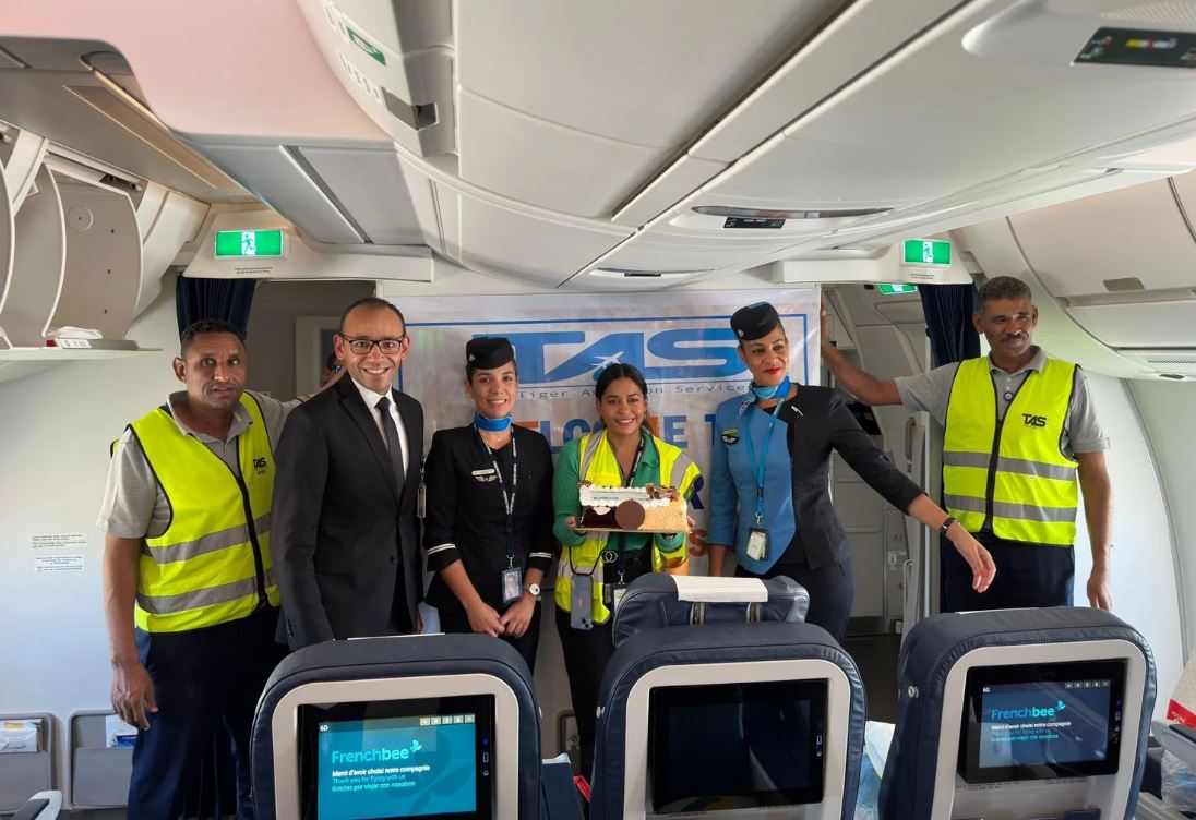 مطار الأقصر الدولي يستقبل أولى رحلات شركة Air Caraibes