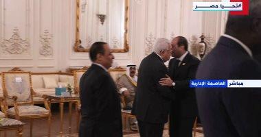 قمة القاهرة للسلام.. الرئيس السيسى يستقبل نظيره الفلسطينى 
