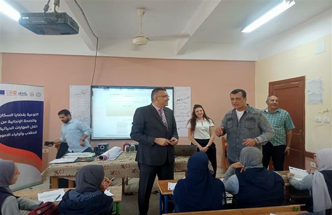 وكيل تعليم قنا يشارك أول أيام فعاليات البرنامج التدريبي لتطوير المناهج بوزارة التربية والتعليم