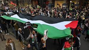  تظاهرات حاشدة في مدن أمريكية تنديدًا بعدوان الاحتلال الإسرائيلي على غزة