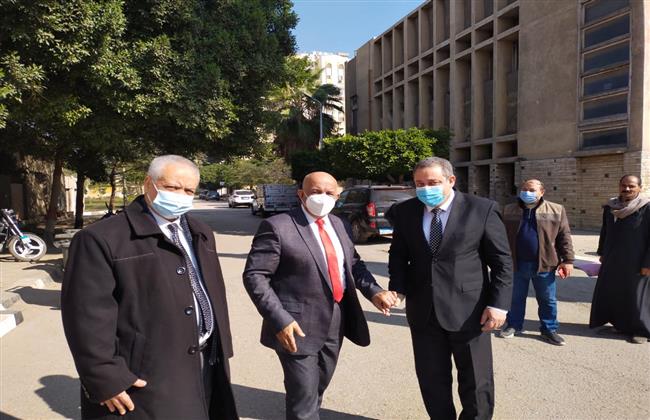 نائب رئيس جامعة الزقازيق يشهد حفل استقبال الطلاب الجدد بكلية الطب البيطري