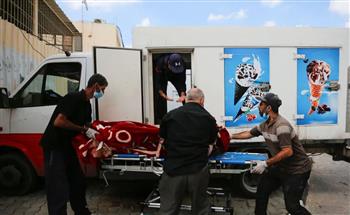   مستشفى فلسطيني: لا يوجد مكان في المشرحة للجثث.. والأكفان نفدت