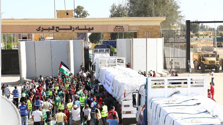 قطر تعرب عن تقديرها لدور مصر المحوري في تيسير دخول المساعدات لأهالي غزة