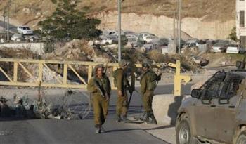   قوات الاحتلال الإسرائيلي تغلق مداخل المدن الفلسطينية بالبوابات الحديدية