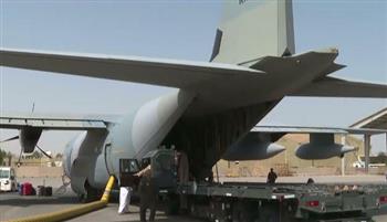   إقلاع الطائرة الإغاثية الثالثة من الجسر الجوي الكويتي متوجهة لمطار العريش