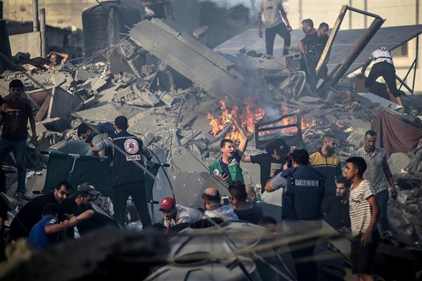 نيويورك تايمز: الهجمات الإسرائيلية على غزة بين الأكثر كثافة في القرن الحادي والعشرين