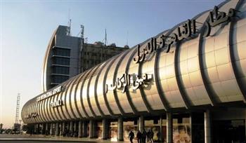   جمارك الطرود البريدية بمطار القاهرة تضبط كمية من السجائر الإلكترونية بداخلها مواد مخدرة