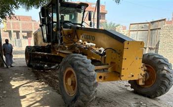 محافظ الجيزة يتابع جهود حملات رفع كفاءة الطرق الداخلية والنظافة بشبرامنت وأبو النمرس