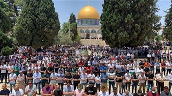   5 آلاف فقط يؤدون صلاة الجمعة في المسجد الأقصى بسبب قيود الاحتلال الإسرائيلي