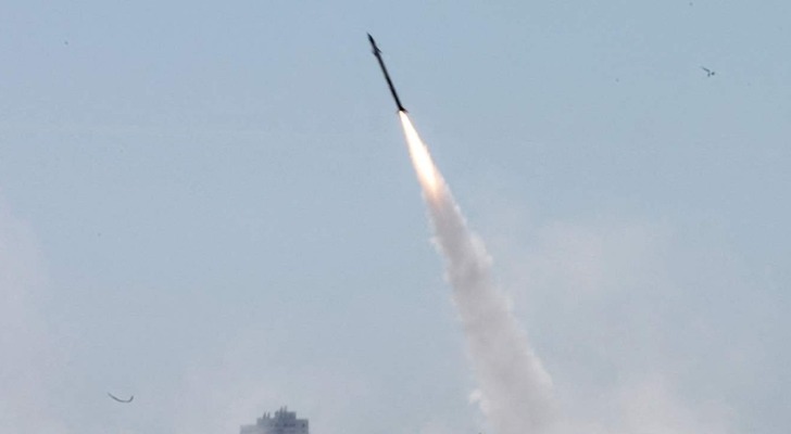 إعلام إسرائيلي: إسقاط صاروخ أطلق من لبنان باتجاه الجليل الأعلى