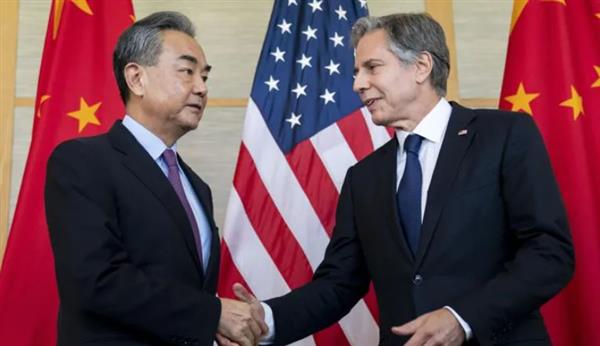 وزيرا خارجية أمريكا والصين يجريان مناقشات بناءة ومتعمقة لأكثر من سبع ساعات على مدار يومين