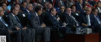 السيسي لرئيس شركة «أمكو»: مستعدون لدعم إنتاج الصناعات الطبية