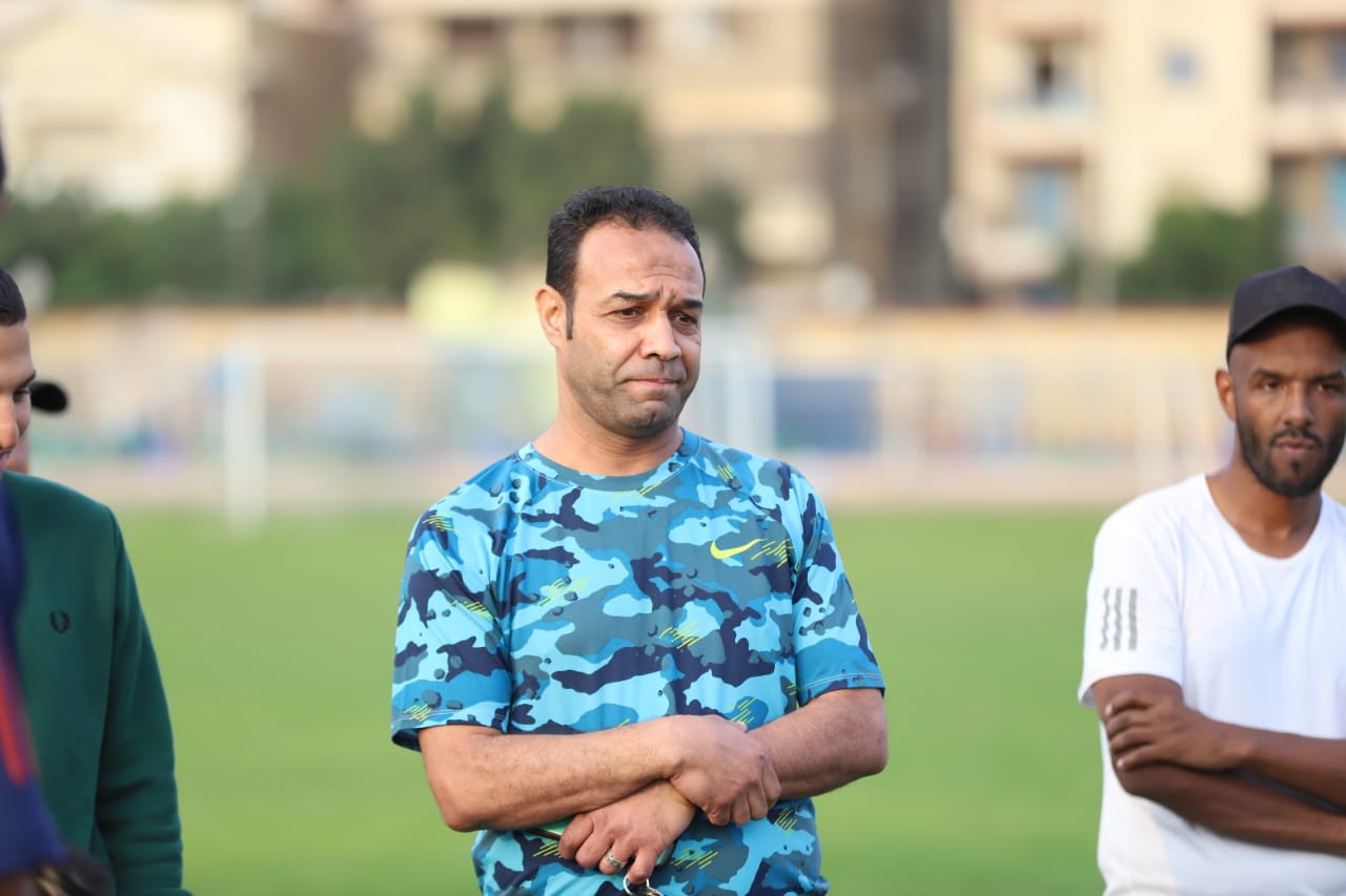 الدوري الإفريقي.. "كفتة" يراهن على نجاح الأهلي في تخطي صن داونز بالقاهرة