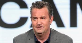 كلفه 120 مليون دولار.. قصة الفنان Matthew Perry مع الإدمان