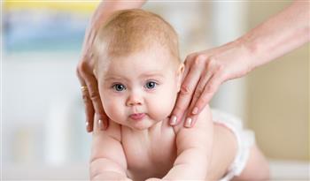   هل دهن جسد الرضيع بزيت الزيتون عادة صحيحة؟